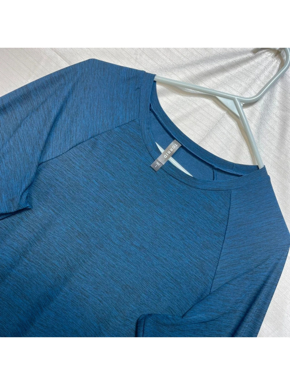 Torrid Blue Heathered Long Sleeve Top Size 1